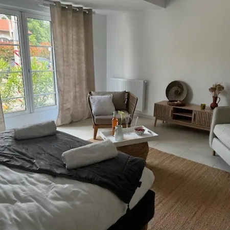 Superbe Studio Neuf De 40 M Апартаменты *